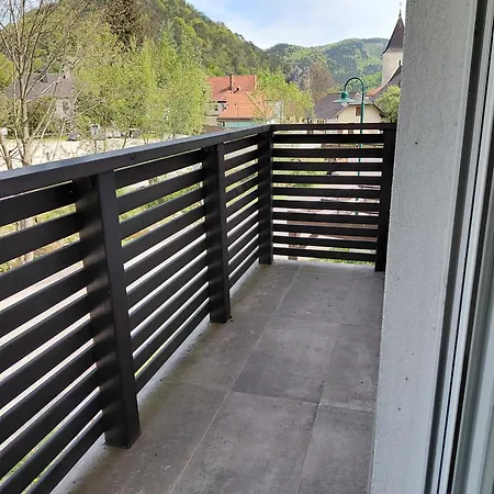 Haus *